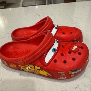 Lightning McQueen crocs size 5 Men’s